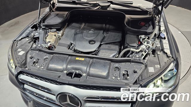 Mercedes-Benz GLS-Class 2020 — photo 6