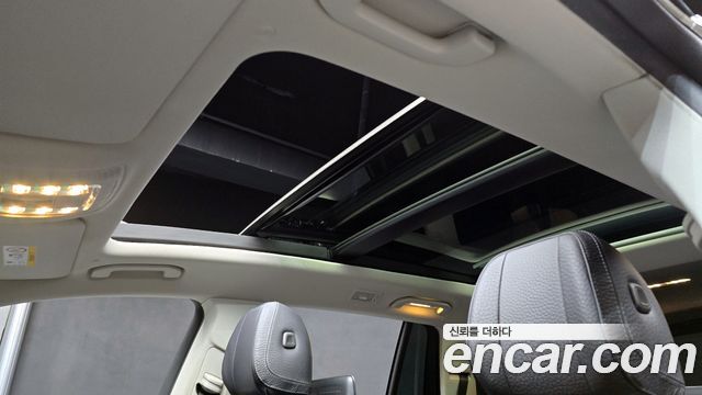 Mercedes-Benz GLS-Class 2020 — photo 19