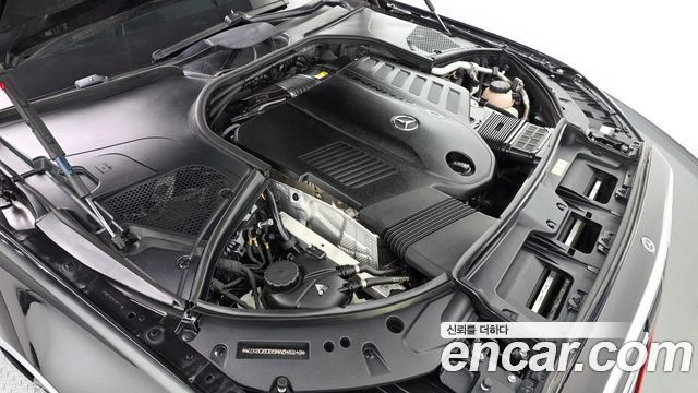 Mercedes-Benz S-Class 2021 — photo 6