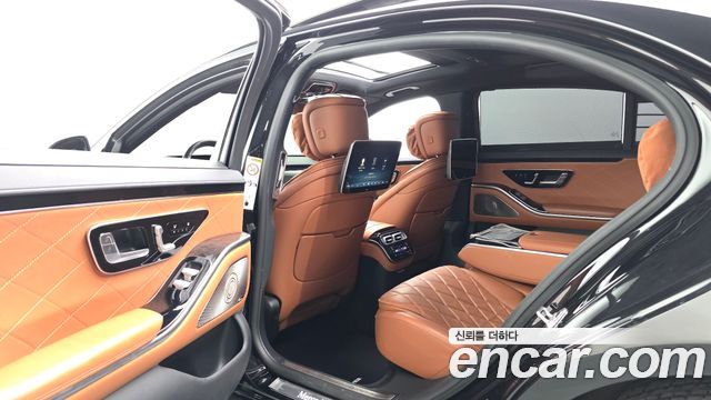 Mercedes-Benz S-Class 2021 — photo 12
