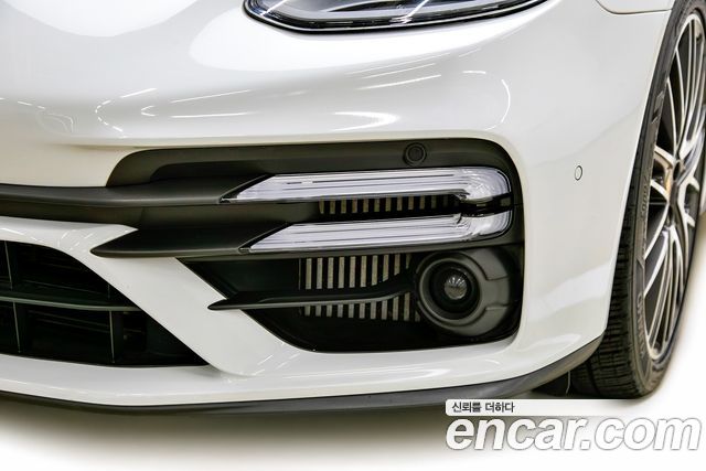 Porsche Panamera 2022 — photo 6