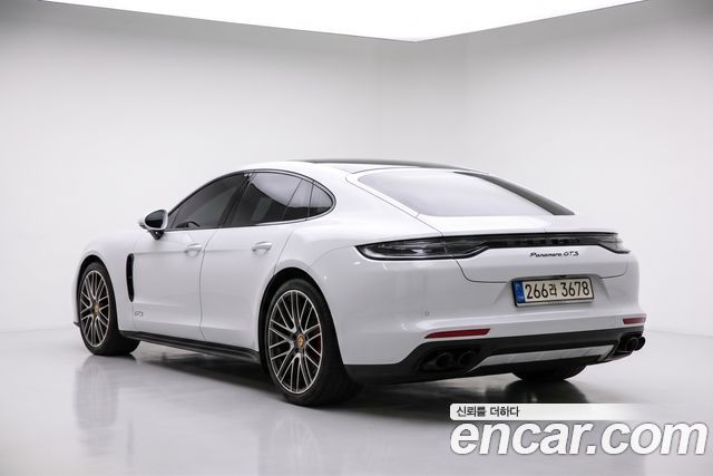 Porsche Panamera 2022 — photo 7