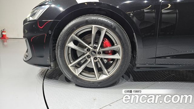 Audi A6 2021 — photo 5