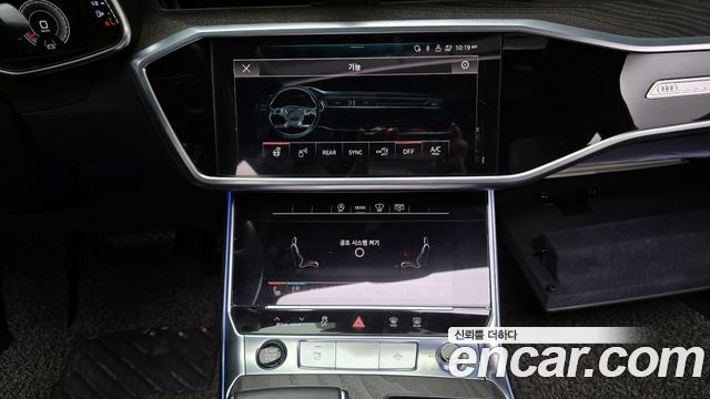 Audi A6 2021 — photo 14