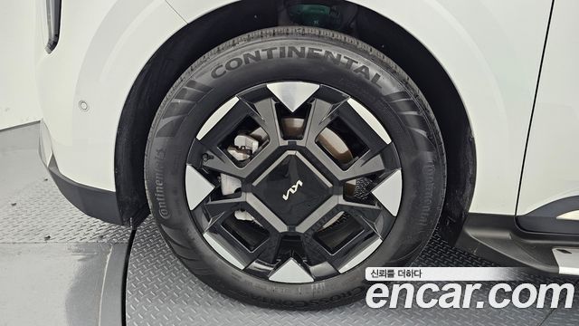Kia Canival 2025 — photo 5