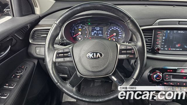 Kia Sorento 2019 — photo 13