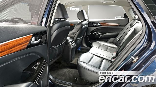 Kia K7 2017 — photo 10