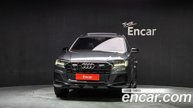 Audi Q7 2022 — photo 3