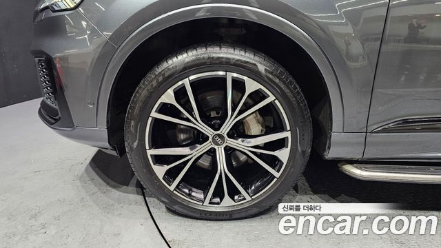 Audi Q7 2022 — photo 5