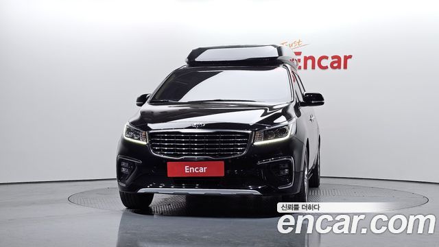 Kia Canival 2020 — photo 3