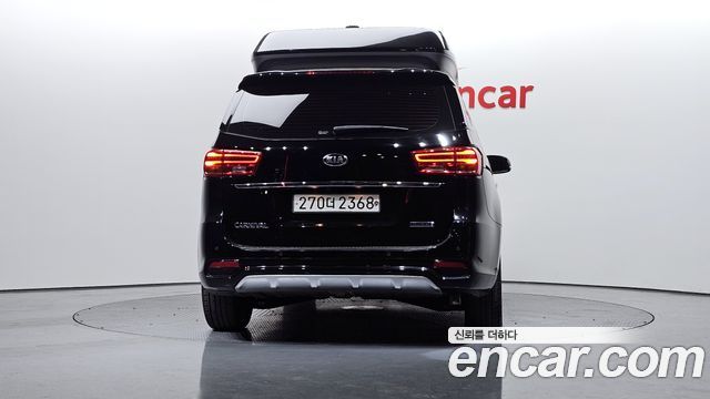Kia Canival 2020 — photo 4