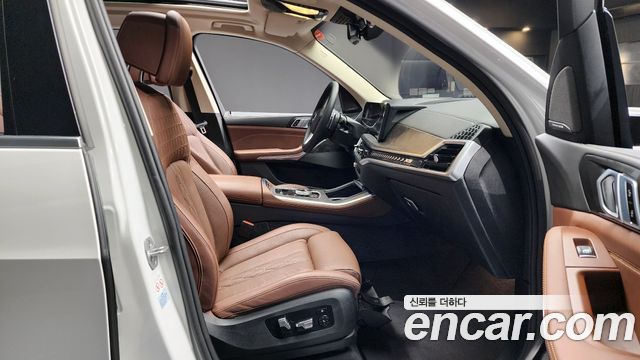 BMW X5 2024 — photo 10