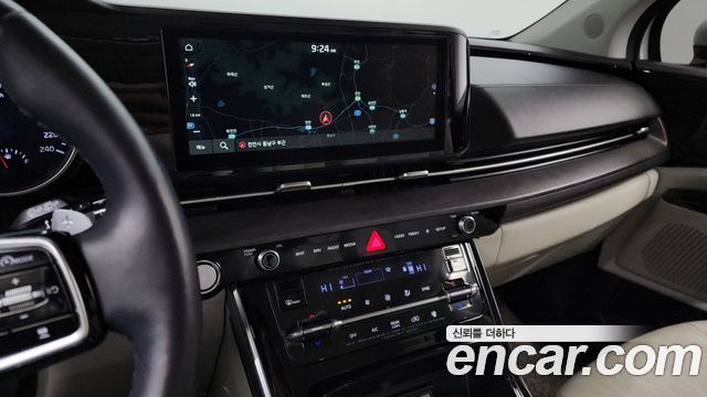 Kia Canival 2021 — photo 15