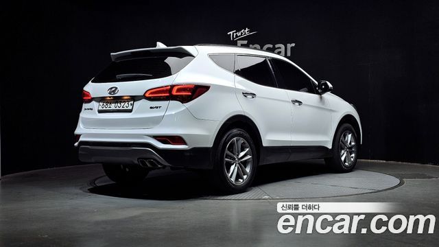Hyundai Santafe 2017 — photo 2
