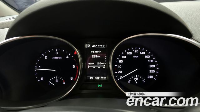 Hyundai Santafe 2017 — photo 8
