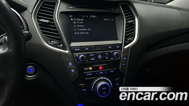 Hyundai Santafe 2017 — photo 15