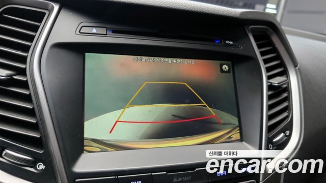 Hyundai Santafe 2017 — photo 16