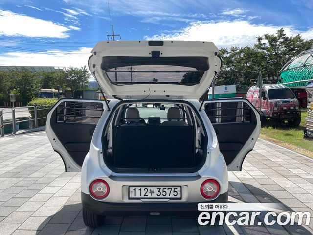 Hyundai Casper 2023 — photo 14