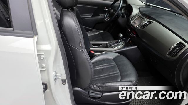 Kia Sportage 2014 — photo 12