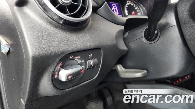 Audi A1 2015 — photo 18