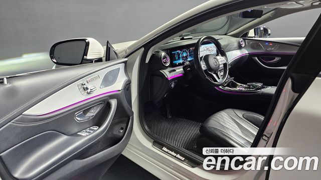 Mercedes-Benz CLS-Class 2019 — photo 11