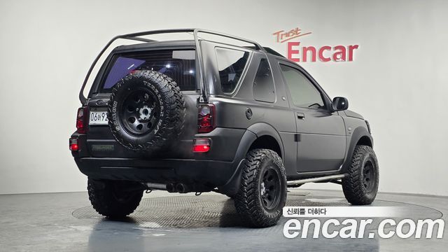 Land Rover Freelander 2006 — photo 2