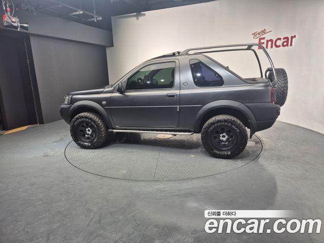 Land Rover Freelander 2006 — photo 17