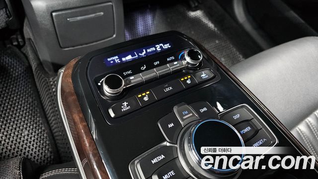 Genesis EQ900 2017 — photo 19