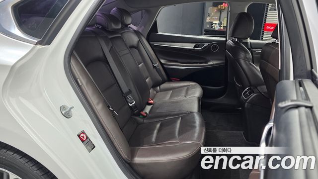 Hyundai Grandeur 2019 — photo 12
