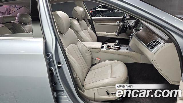 Genesis G80 2017 — photo 10