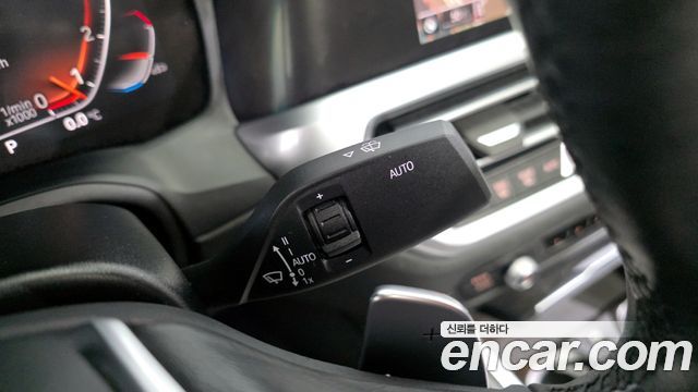 BMW 3-Series 2020 — photo 16