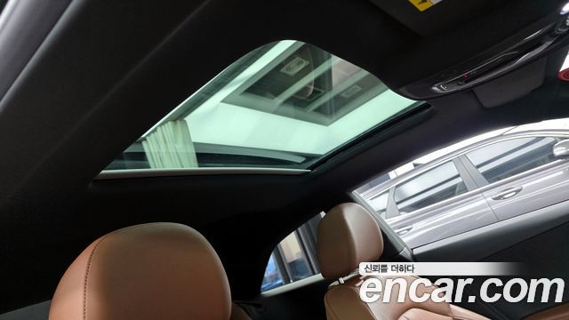 Audi A5 2021 — photo 17