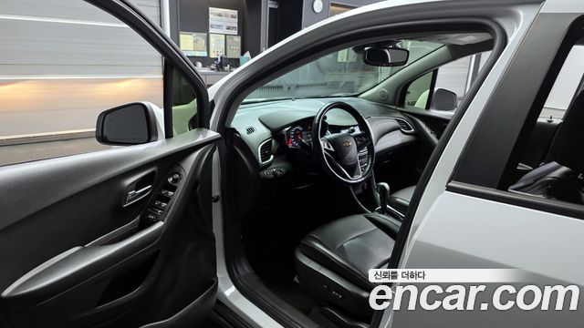 Chevrolet Korea Trax 2021 — photo 10