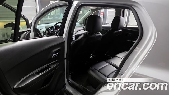 Chevrolet Korea Trax 2021 — photo 11