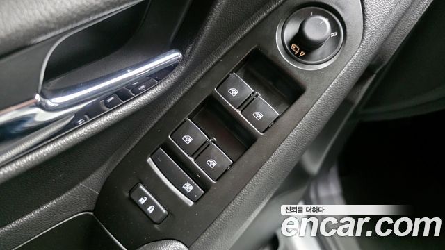 Chevrolet Korea Trax 2021 — photo 14