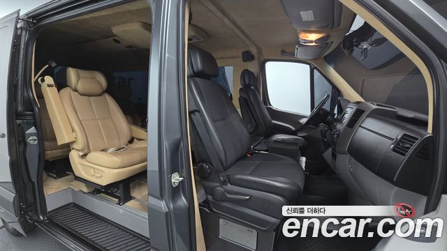 Mercedes-Benz Sprinter 2011 — photo 10