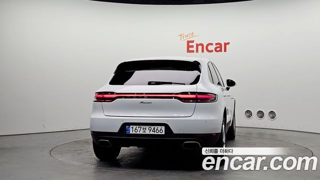 Porsche Macan 2020 — photo 4