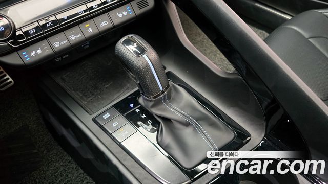 Hyundai AVANTE 2022 — photo 9
