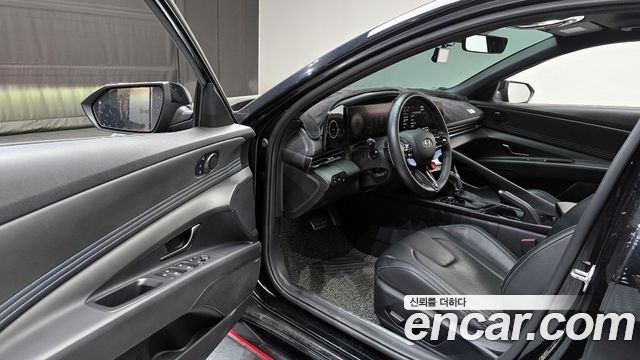 Hyundai AVANTE 2022 — photo 11