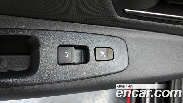 Hyundai AVANTE 2022 — photo 18