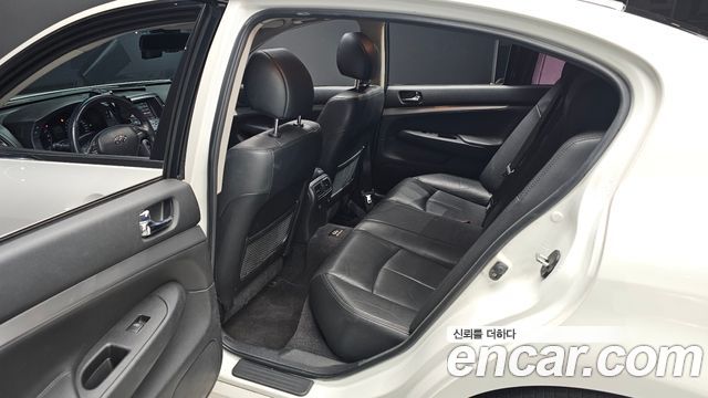 Infiniti G 2013 — photo 11