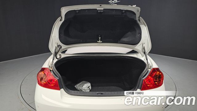 Infiniti G 2013 — photo 19
