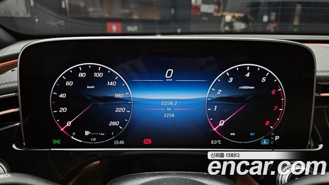 Mercedes-Benz E-Class 2026 — photo 8