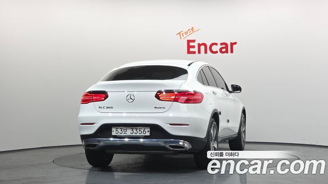 Mercedes-Benz GLC-Class 2019 — photo 4