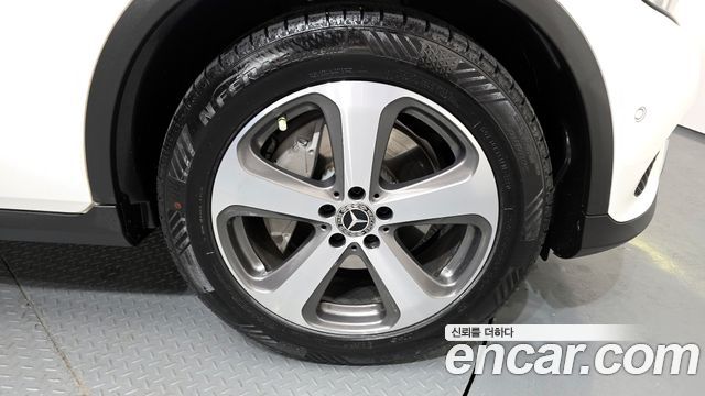 Mercedes-Benz GLC-Class 2019 — photo 5