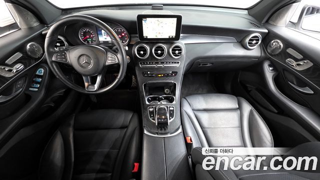 Mercedes-Benz GLC-Class 2019 — photo 7