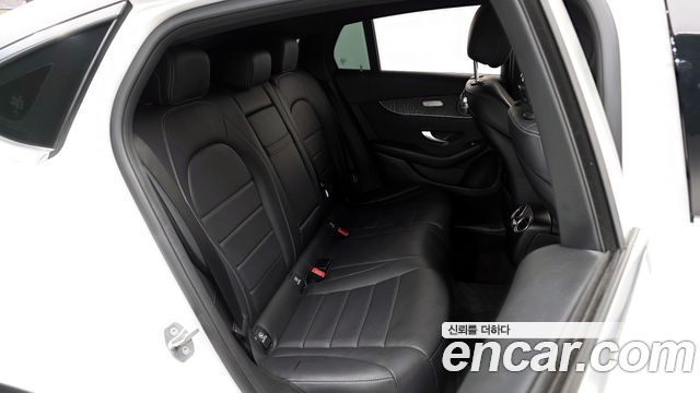 Mercedes-Benz GLC-Class 2019 — photo 12