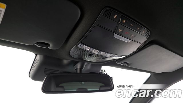 Mercedes-Benz GLC-Class 2019 — photo 17