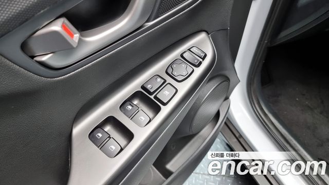 Hyundai Kona 2020 — photo 18
