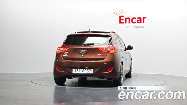 Hyundai i30 2012 — photo 4